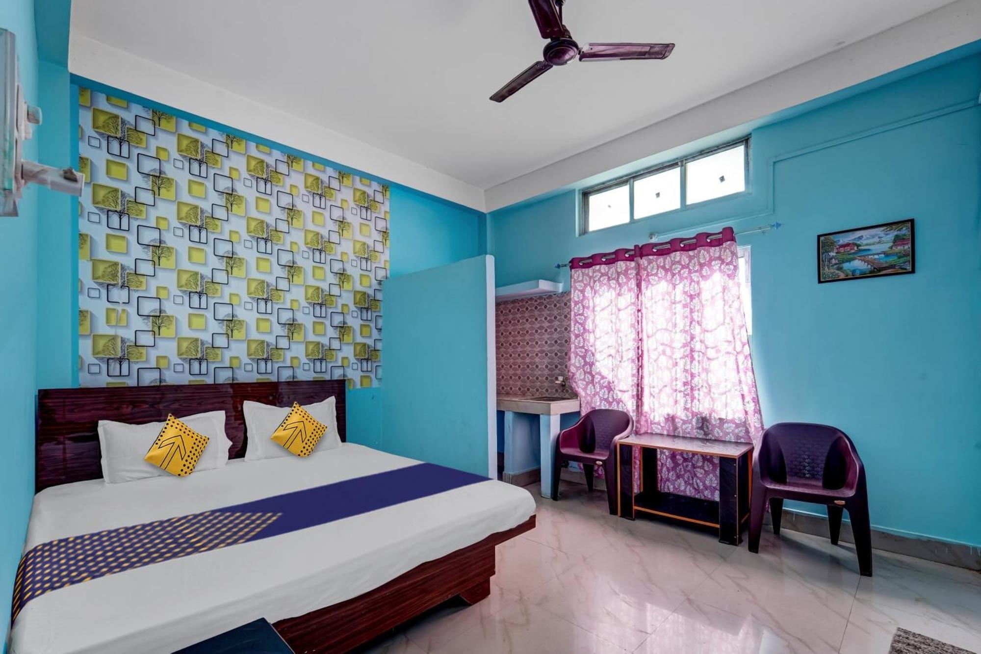 Hotel O Home Trimurti Guest House Гувахати Екстериор снимка