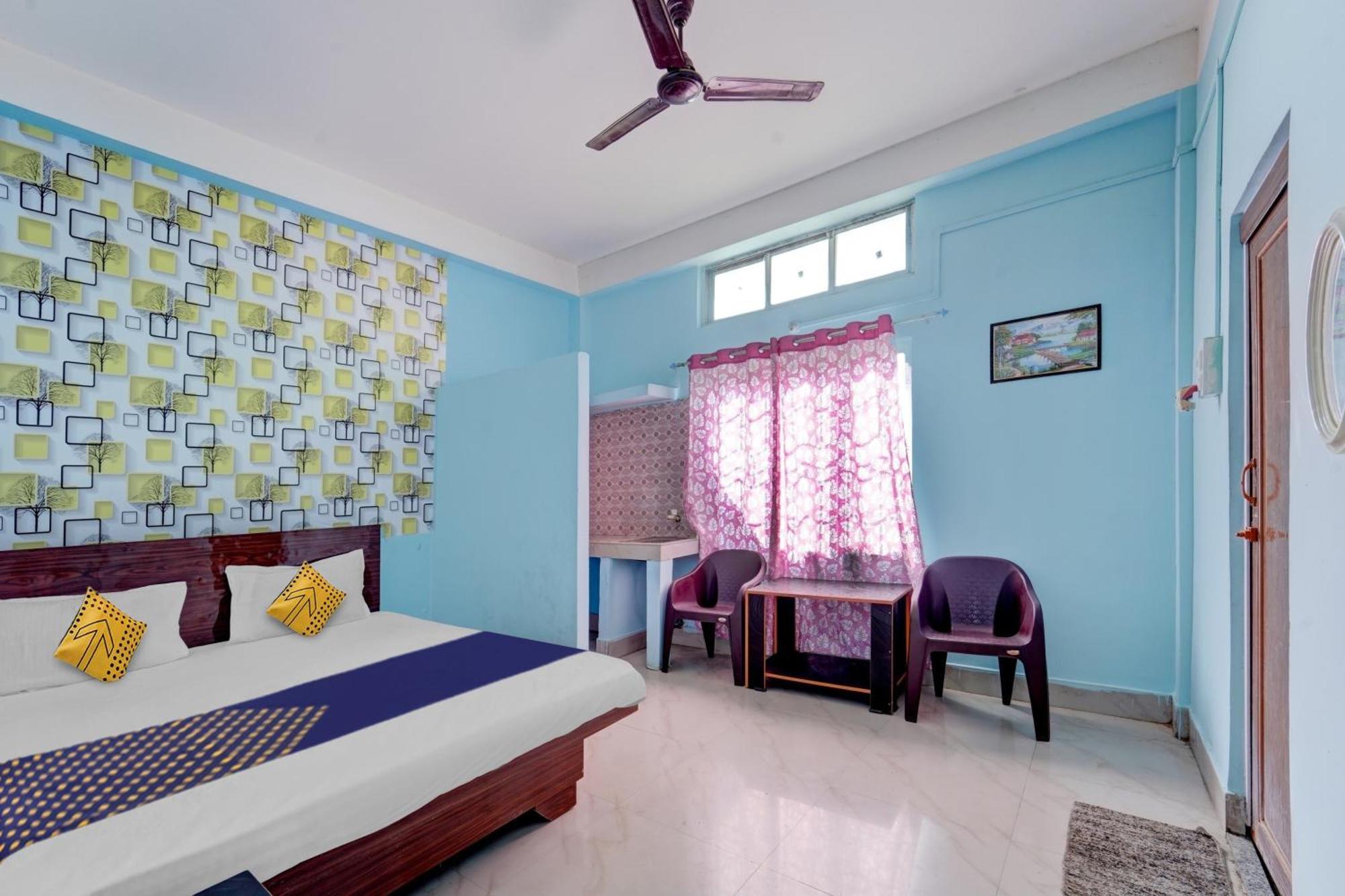 Hotel O Home Trimurti Guest House Гувахати Екстериор снимка