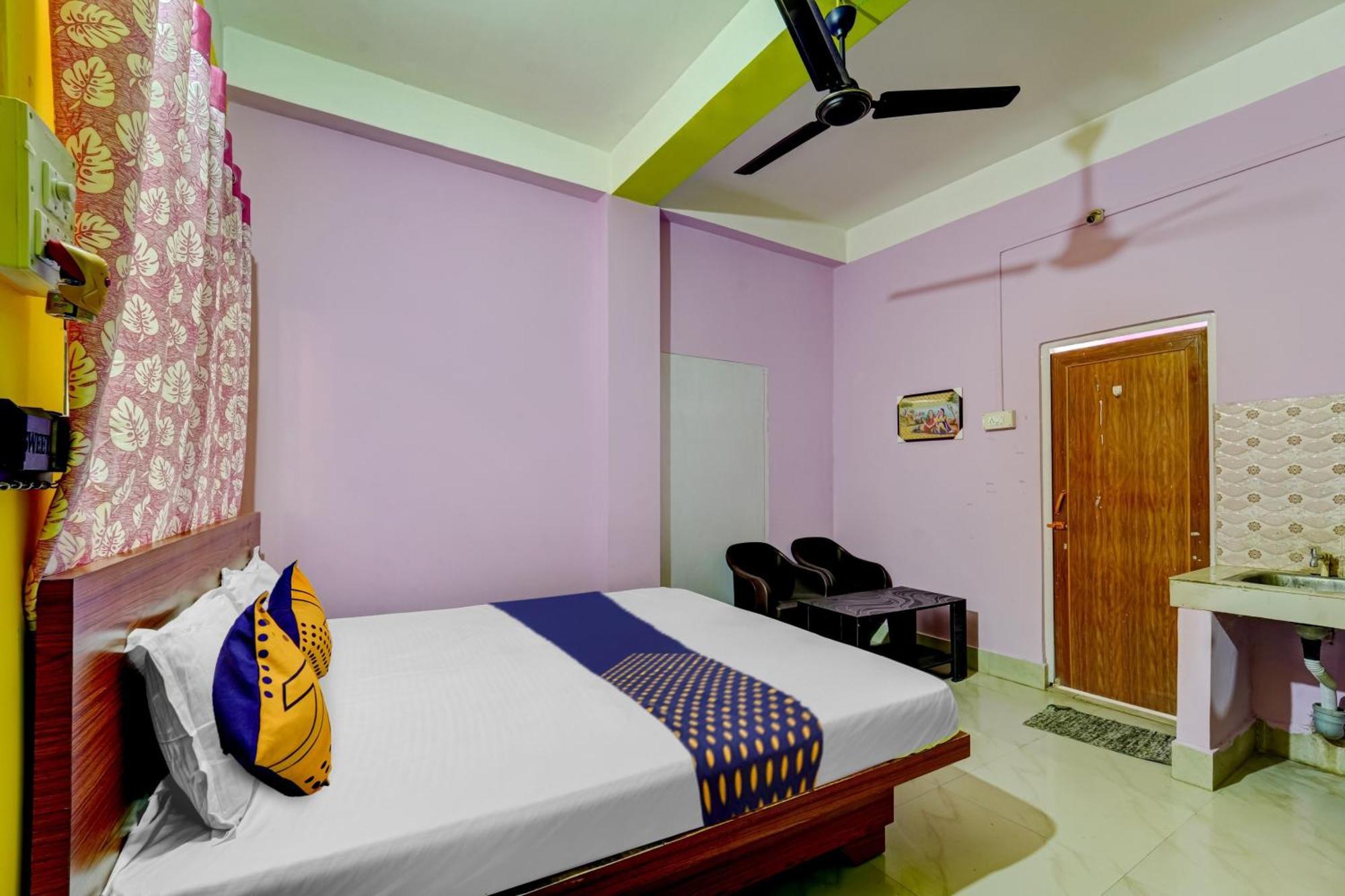 Hotel O Home Trimurti Guest House Гувахати Екстериор снимка